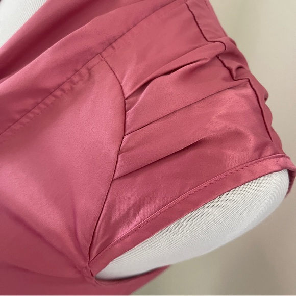 Ladie’s Front Tie Blouse Size Small - Picture 4 of 12